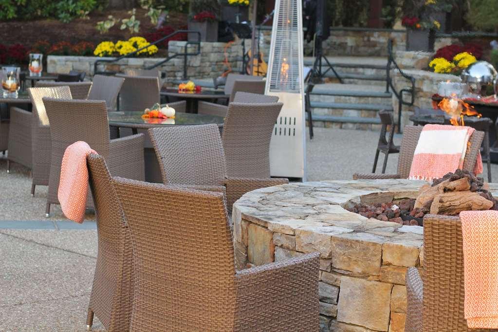 Doubletree By Hilton Hotel Boston - Bedford Glen Bagian luar foto