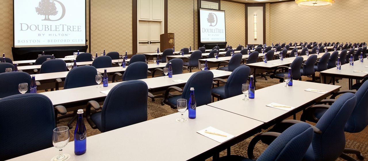 Doubletree By Hilton Hotel Boston - Bedford Glen Bagian luar foto