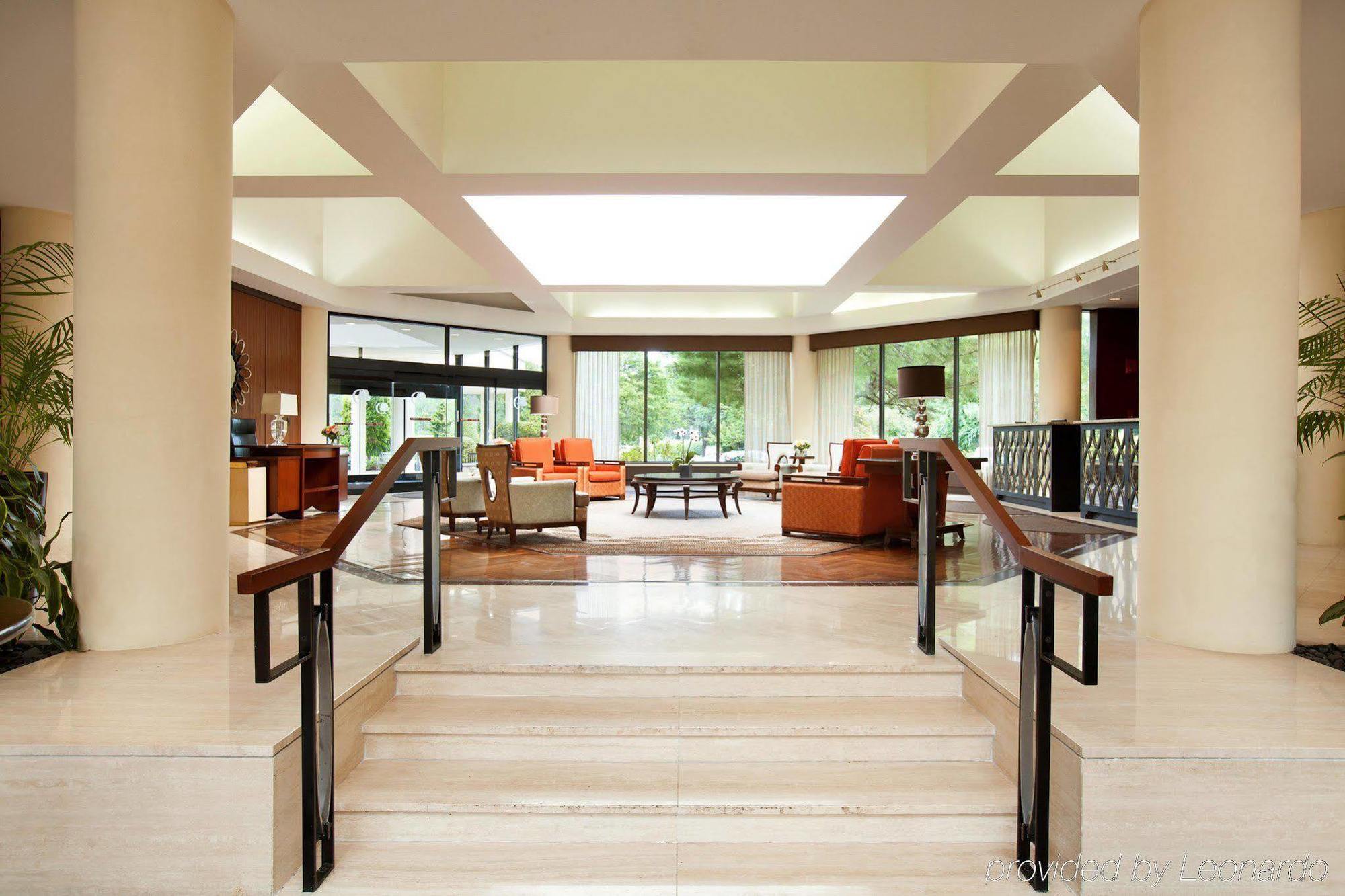 Doubletree By Hilton Hotel Boston - Bedford Glen Bagian luar foto