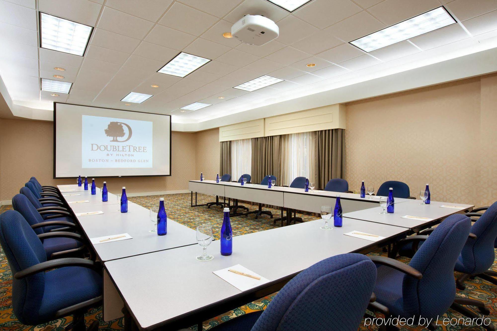 Doubletree By Hilton Hotel Boston - Bedford Glen Bagian luar foto