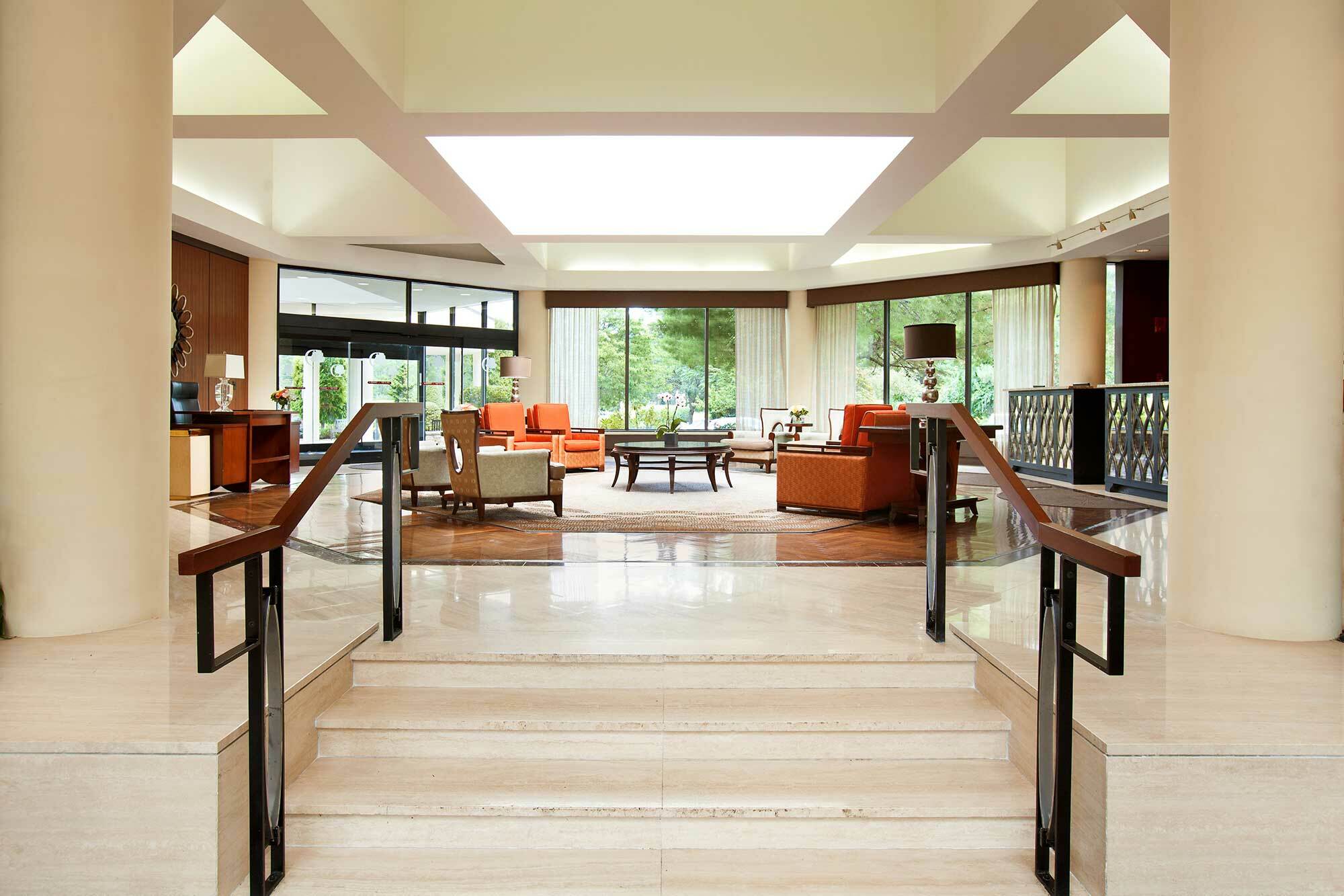 Doubletree By Hilton Hotel Boston - Bedford Glen Bagian luar foto